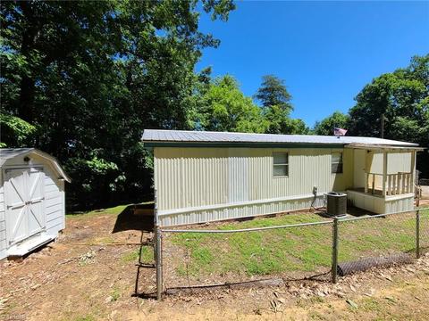 257 Traphill Union Rd, Traphill, NC 28685 photo 8