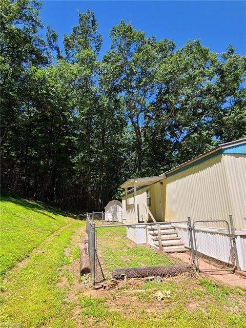 257 Traphill Union Rd, Traphill, NC 28685 photo 10