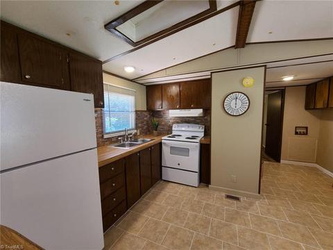 257 Traphill Union Rd, Traphill, NC 28685 photo 27