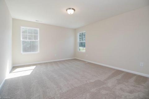 105 Pilot Bluff Dr, King, NC 27021 photo 25
