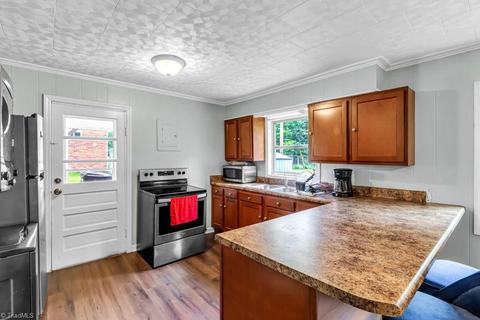 4928 Fairview Ct, Trinity, NC 27370 photo 11