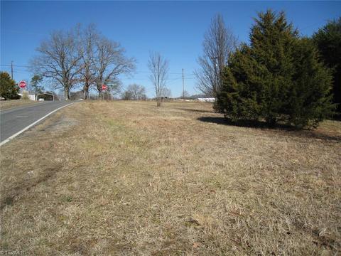 21 Wellman Rd, Hiddenite, NC 28636 photo 1