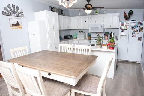 2770 Sundance Trl, Trinity, NC 27370 photo 5