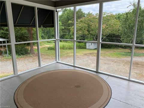 941 Mountain View Rd, King, NC 27021 photo 20