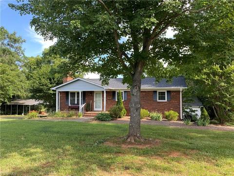 941 Mountain View Rd, King, NC 27021 photo 4