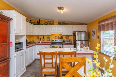 2996 Old Mountain Rd, Trinity, NC 27370 photo 8