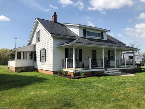 224 Devotion Rd, Thurmond, NC 28683 photo 1
