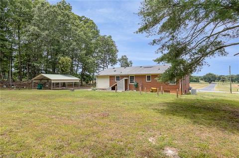1635 Perkinson Rd, Ruffin, NC 27326 photo 4