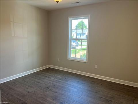 206 W Springfield Rd, High Point, NC 27263 photo 12