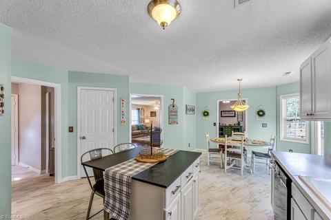 4015 Patsy Dr, Winston Salem, NC 27107 photo 18