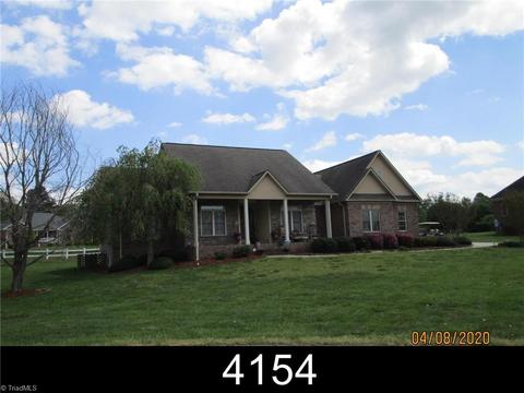 6917 Bridlewood Dr, Trinity, NC 27370 photo 1