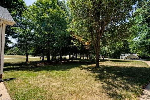 106 Easter Ln, Davidson, NC 28036 photo 6