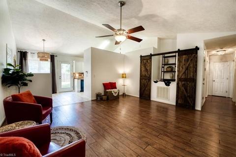 106 Easter Ln, Davidson, NC 28036 photo 9