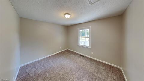 4134 Hoover Hill Ct, Trinity, NC 27370 photo 6