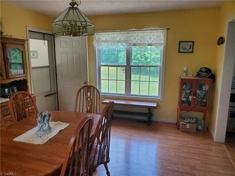 1306 Varner Rd, Denton, NC 27239 photo 2