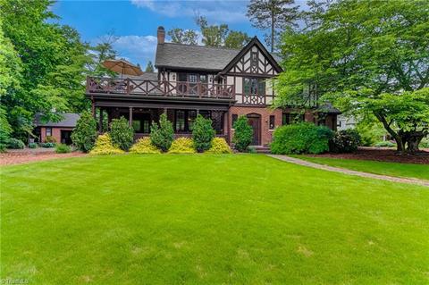 303 W Greenway Dr N, Greensboro, NC 27403