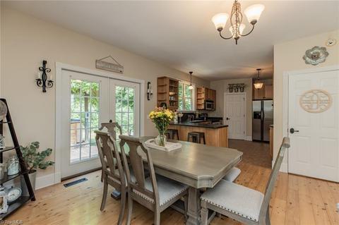 11328 Longbottom Rd, Traphill, NC 28685 photo 15