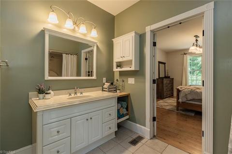 11328 Longbottom Rd, Traphill, NC 28685 photo 27