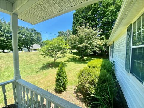 3396 Mountain View Rd, Germanton, NC 27019 photo 5