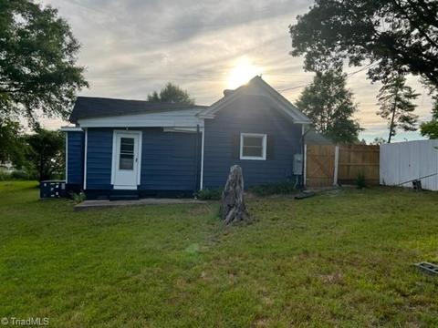 620 Friendly Rd, Eden, NC 27288 photo 14