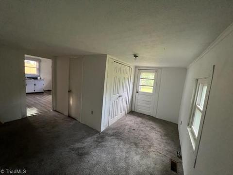 620 Friendly Rd, Eden, NC 27288 photo 8