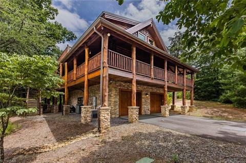 598 Cielo Ridge Way, Purlear, NC 28665 photo 1