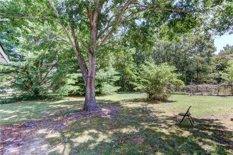 715 Spring St, Eden, NC 27288 photo 5