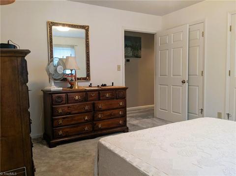 506 Harrogate Ct, High Point, NC 27262 photo 22