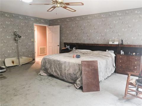 506 Harrogate Ct, High Point, NC 27262 photo 30