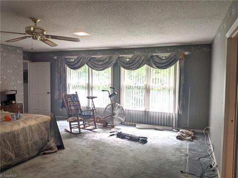 506 Harrogate Ct, High Point, NC 27262 photo 35