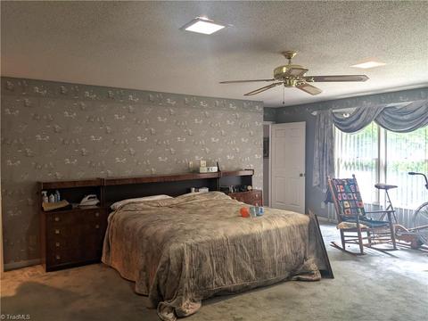 506 Harrogate Ct, High Point, NC 27262 photo 34