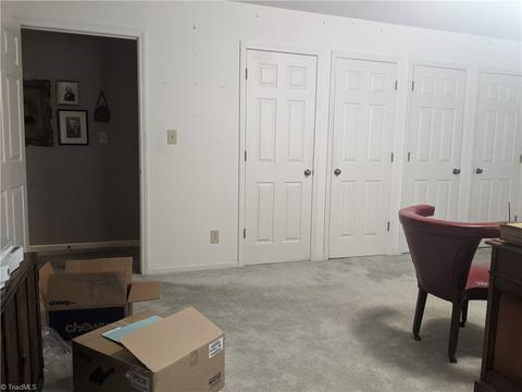 506 Harrogate Ct, High Point, NC 27262 photo 28