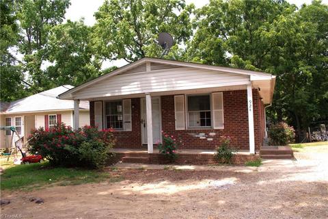 924 Randolph St, High Point, NC 27260 photo 1