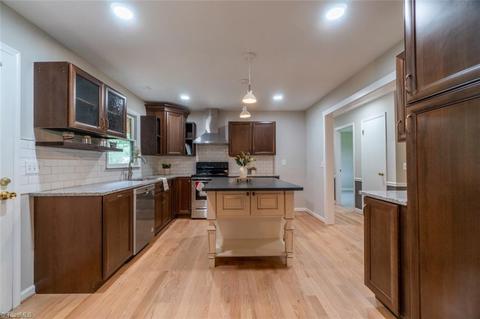 4846 Hampton Rd, Clemmons, NC 27012 photo 6