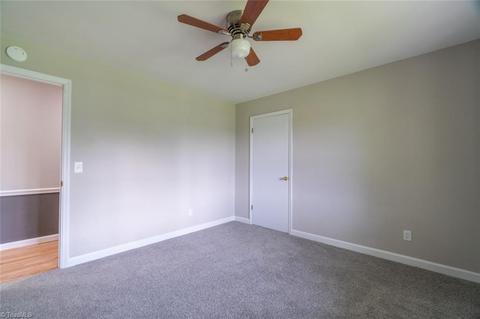 4846 Hampton Rd, Clemmons, NC 27012 photo 9