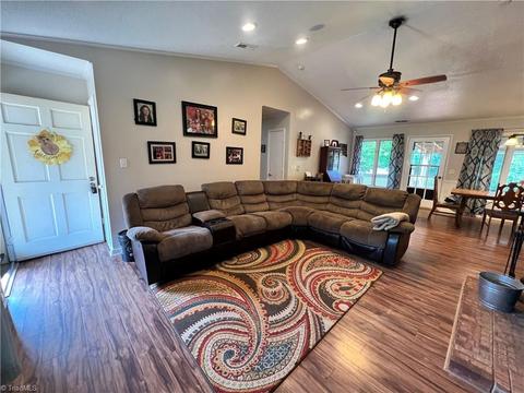 103 Echo Ct, King, NC 27021 photo 34