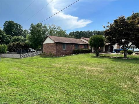 103 Echo Ct, King, NC 27021 photo 41