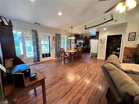 103 Echo Ct, King, NC 27021 photo 6