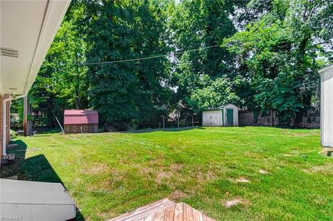 3219 Forestview Dr, High Point, NC 27260 photo 35