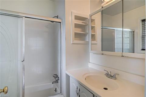 3219 Forestview Dr, High Point, NC 27260 photo 21