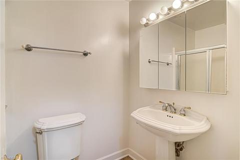3219 Forestview Dr, High Point, NC 27260 photo 23