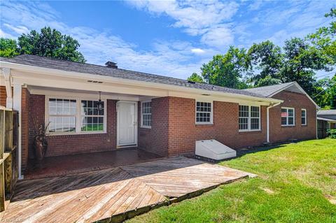 3219 Forestview Dr, High Point, NC 27260 photo 34