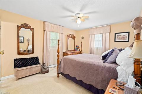 3911 Kim Dr, High Point, NC 27265 photo 16