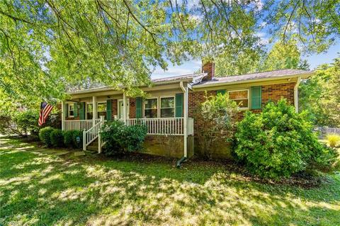 3911 Kim Dr, High Point, NC 27265 photo 25