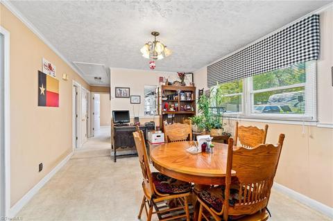 3911 Kim Dr, High Point, NC 27265 photo 14