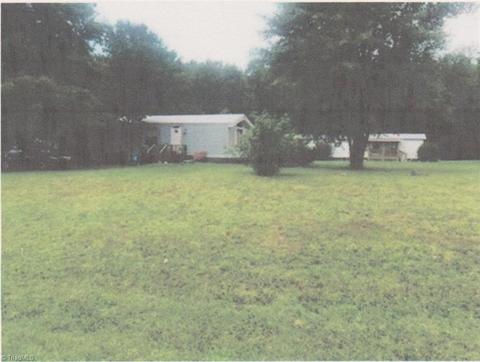 578 Yates Rd, Denton, NC 27239 photo 4