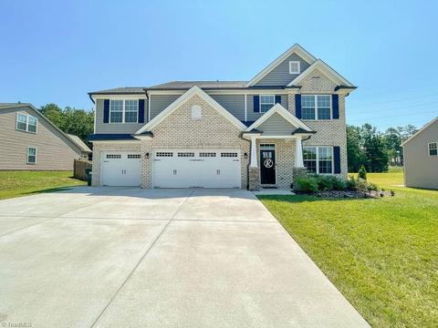 152 Shadow Trl, Clemmons, NC 27012 photo 1