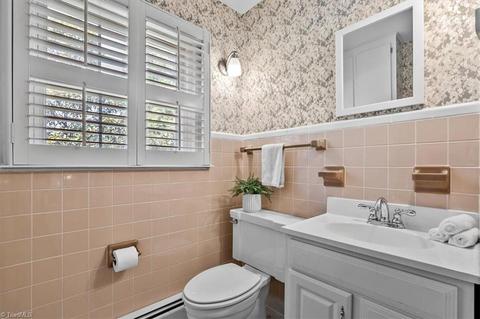 1412 Coventry Rd, High Point, NC 27262 photo 24