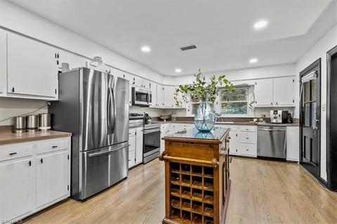 1412 Coventry Rd, High Point, NC 27262 photo 14