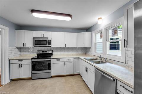 1508 E Commerce Ave, High Point, NC 27260 photo 15